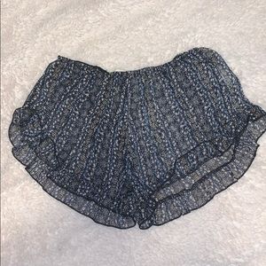 brandy melville flowy shorts